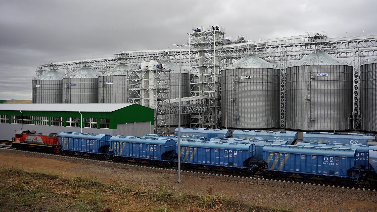 The world's first full-cycle land grain terminal was initially launched at EEF-2022